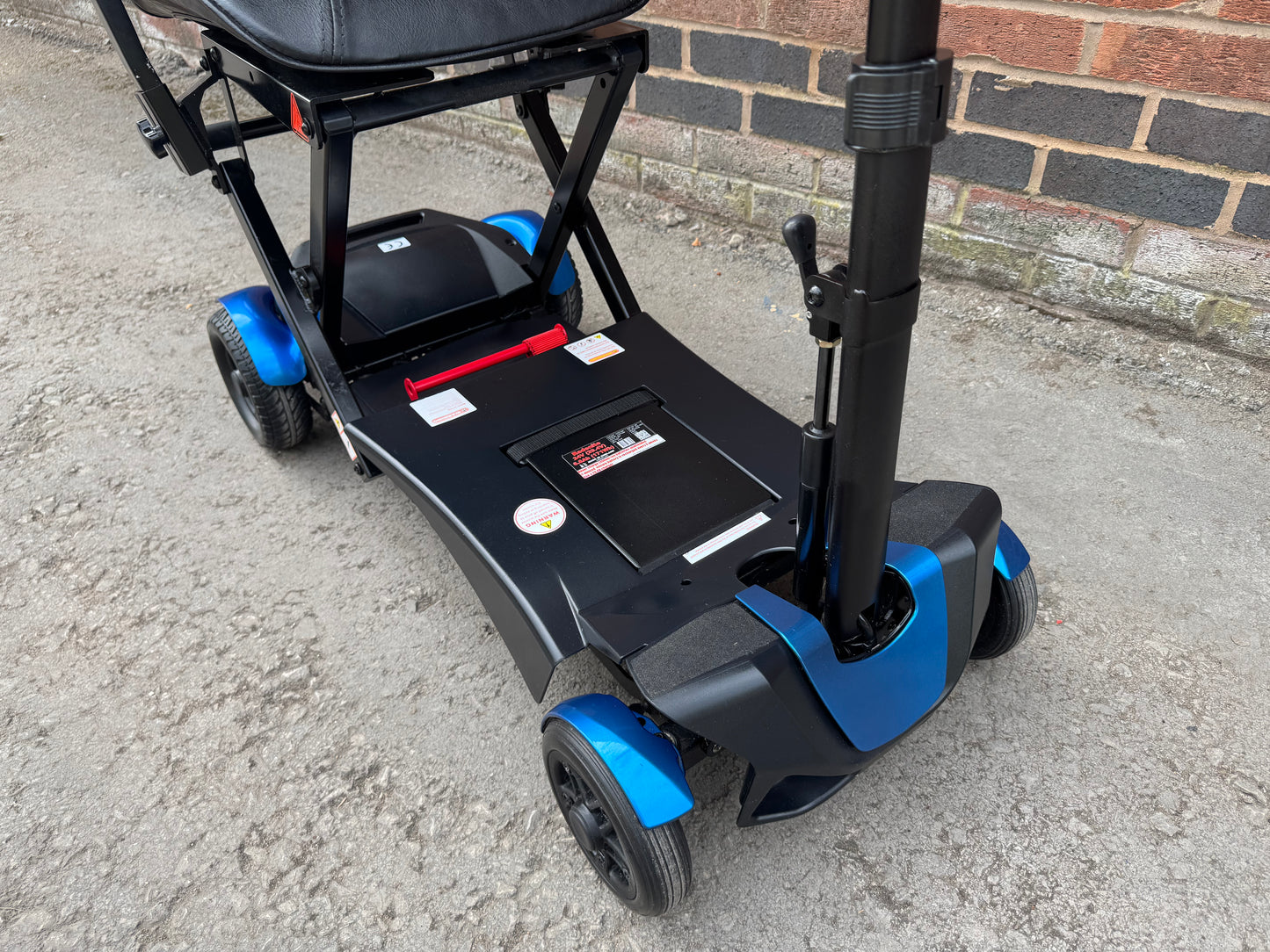 DRIVE AUTOFOLD FOLDING USED SECOND HAND MOBILITY SCOOTER LIGHTWEIGHT BOOT SCOOTER