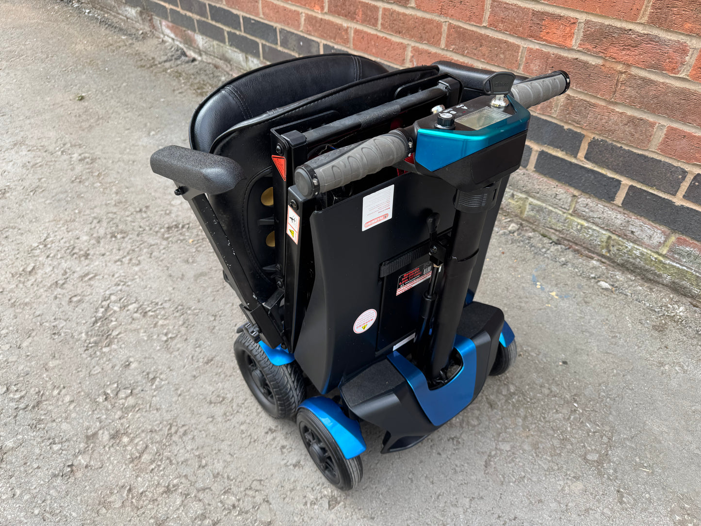 DRIVE AUTOFOLD FOLDING USED SECOND HAND MOBILITY SCOOTER LIGHTWEIGHT BOOT SCOOTER