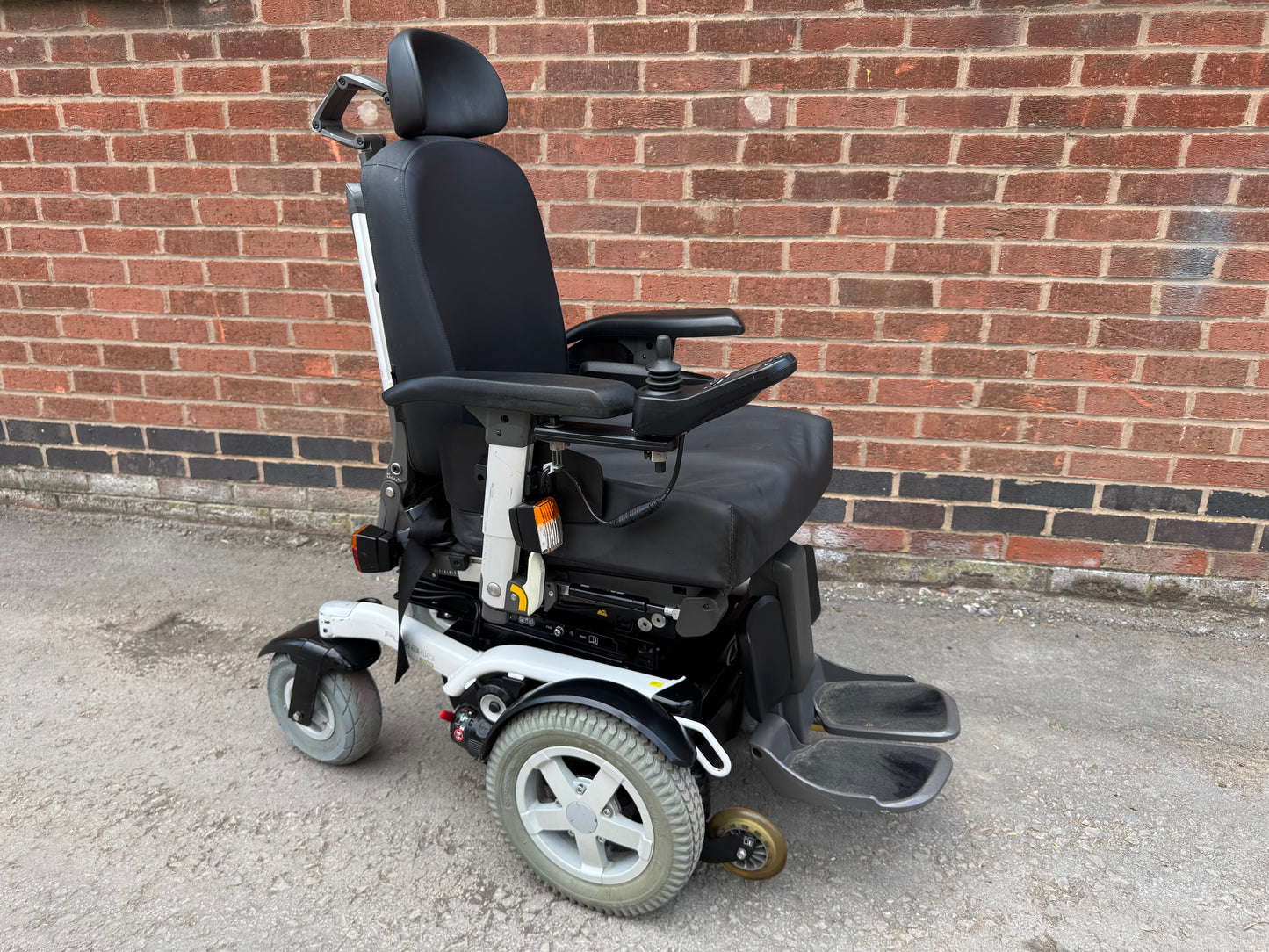 Handicare Puma 40 S-line Gyro Electric Wheelchair Powerchair 8MPH Refurbished Used