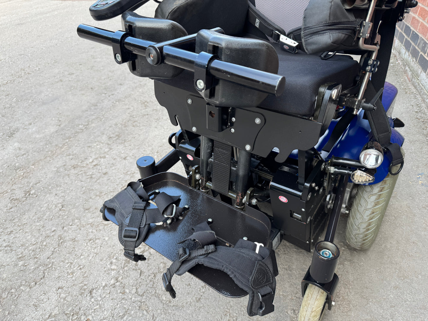 Levo Combi Kids/Junior Electric Wheelchair Powerchair Refurbished Used