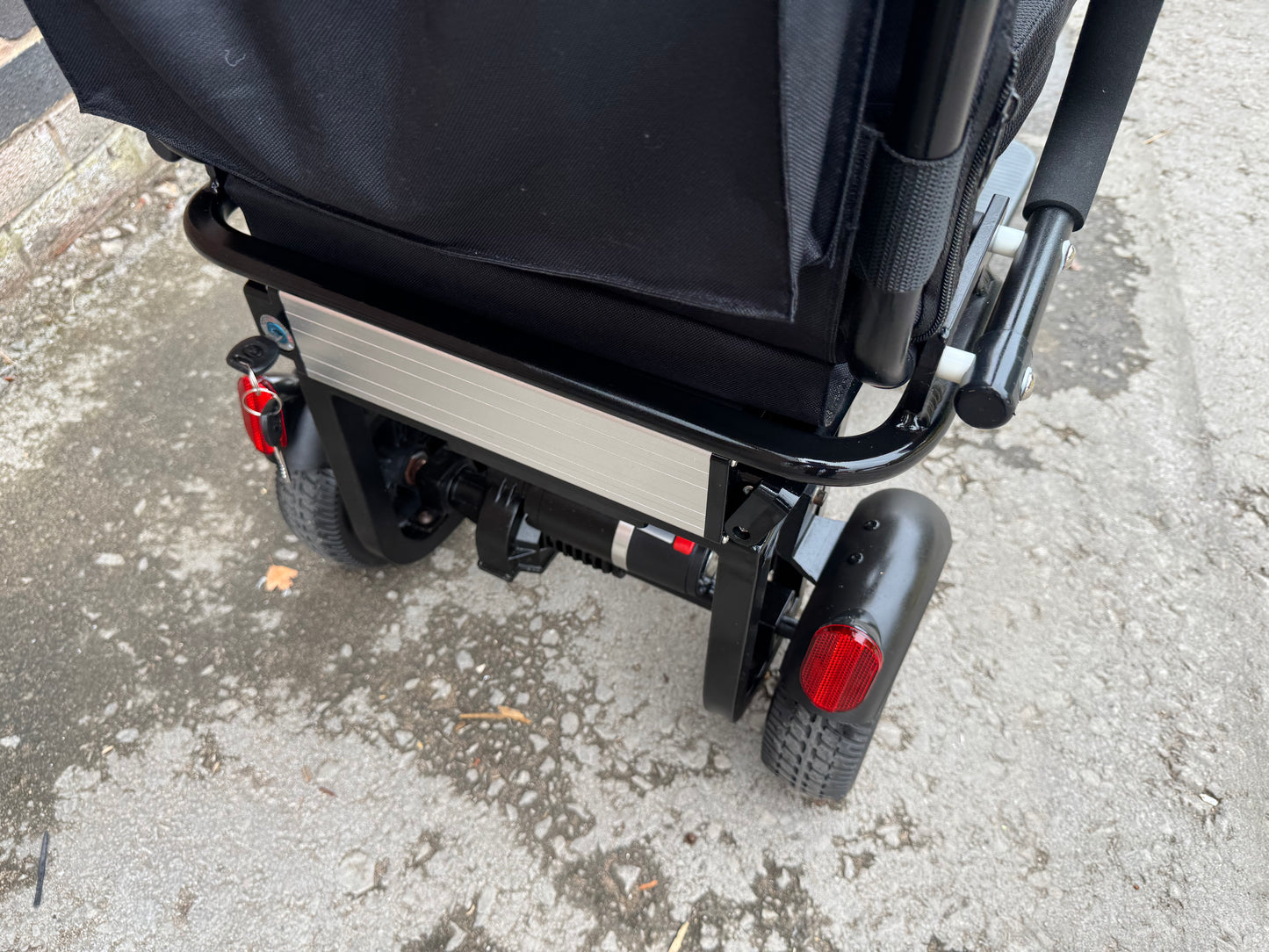 WISGING C09B Electric 3-Wheel Mobility Scooter Lightweight Portable Travel Scooter Ex Showroom