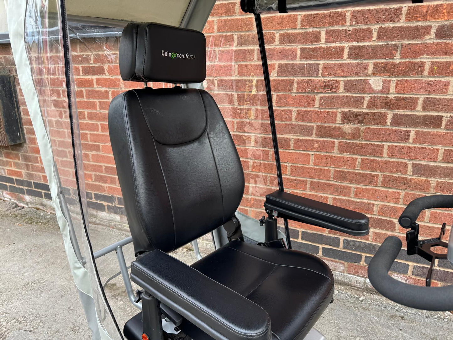 Quingo Vitess 2 Mobility Scooter Buggy 8MPH (2023) Inc Canopy Reversing Camera Good Condition