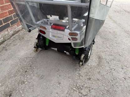 Quingo Vitess 2 Mobility Scooter Buggy 8MPH (2023) Inc Canopy Reversing Camera Good Condition