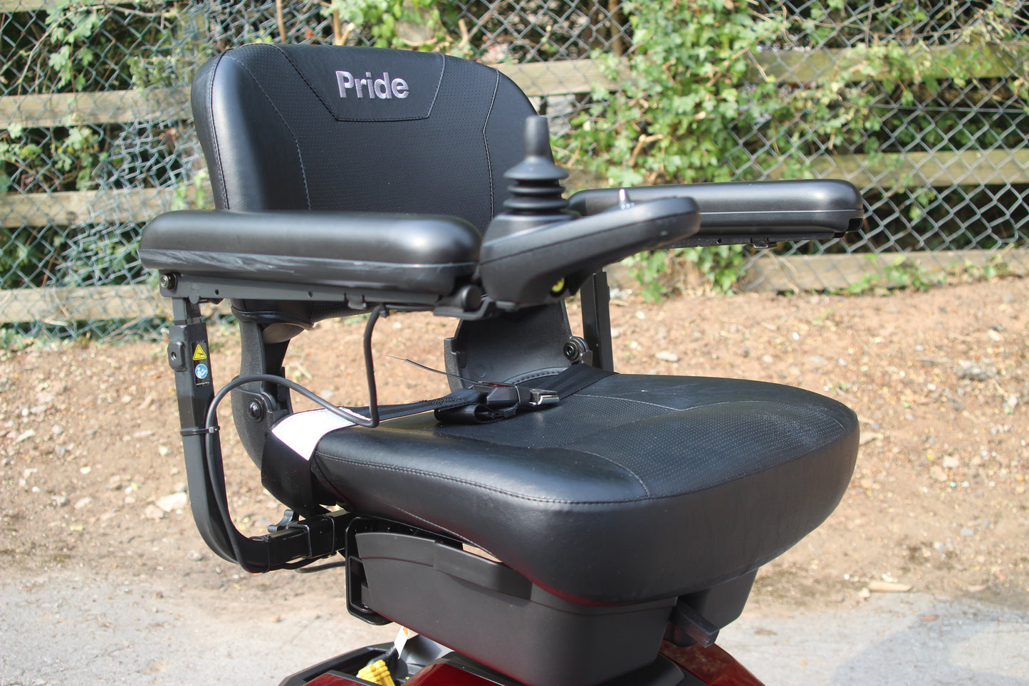 PRIDE GO CHAIR 4MPH USED SECOND HAND ELECTRIC TRANSPORTABLE MOBILITY POWERCHAIR WHEELCHAIR