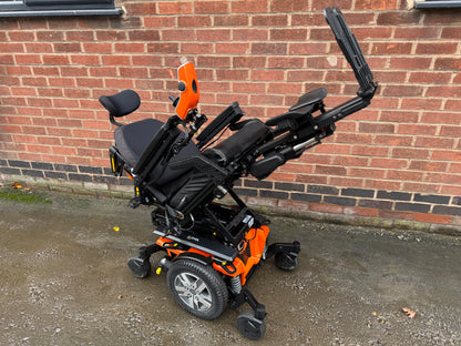 Pride Quantum Edge 2.0 Riser Recline Tilt Electric Footplate Electric Wheelchair Powerchair