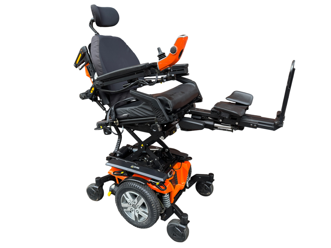 Pride Quantum Edge 2.0 Riser Recline Tilt Electric Footplate Electric Wheelchair Powerchair