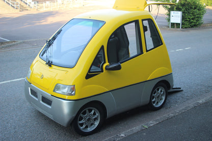 Vexel Quovis 500CC Diesel Vehicle Wheelchair Accessible Vehicle