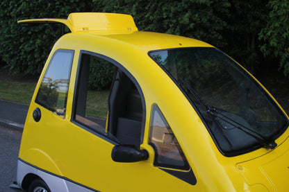 Vexel Quovis 500CC Diesel Vehicle Wheelchair Accessible Vehicle