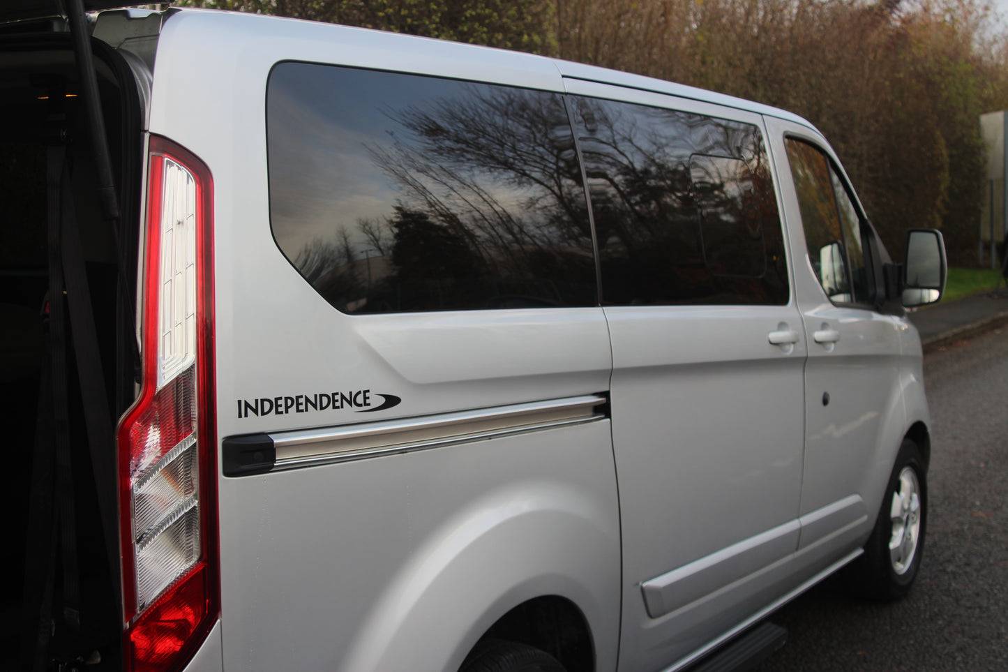 2017 FORD TRANSIT TOURNEO INDEPENDENCE 5 SEATER WHEELCHAIR ACCESSIBLE ALLIED WAV