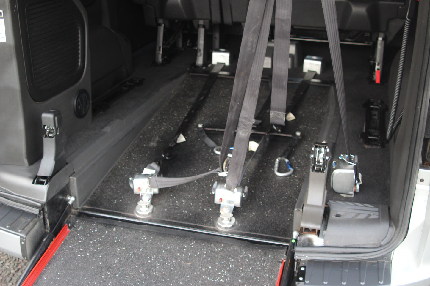 2017 FORD TRANSIT TOURNEO INDEPENDENCE 5 SEATER WHEELCHAIR ACCESSIBLE ALLIED WAV