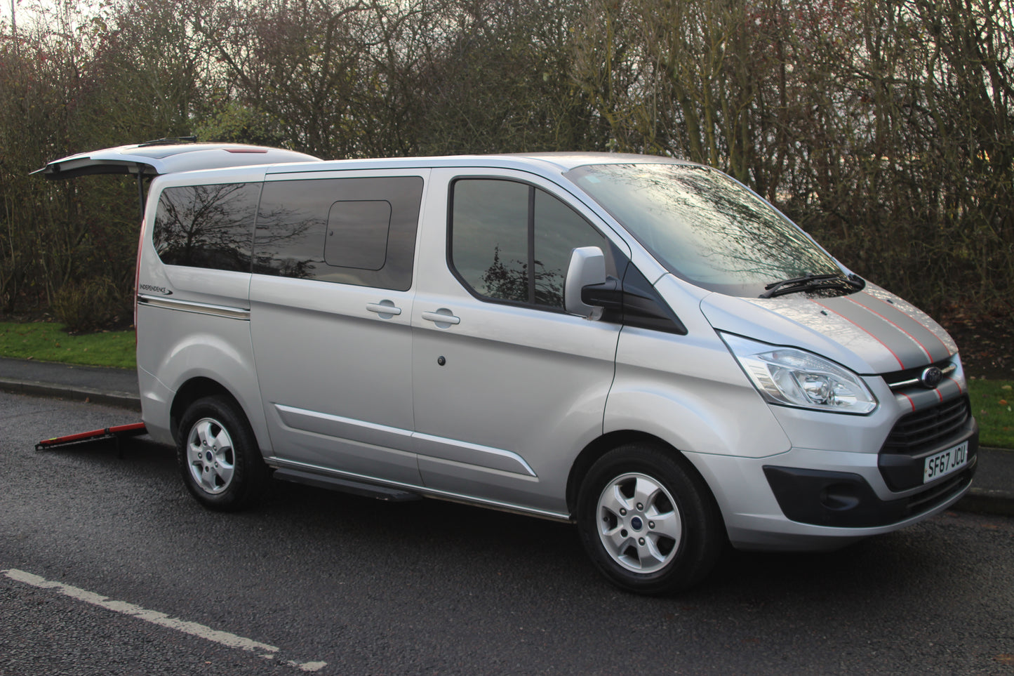 2017 FORD TRANSIT TOURNEO INDEPENDENCE 5 SEATER WHEELCHAIR ACCESSIBLE ALLIED WAV