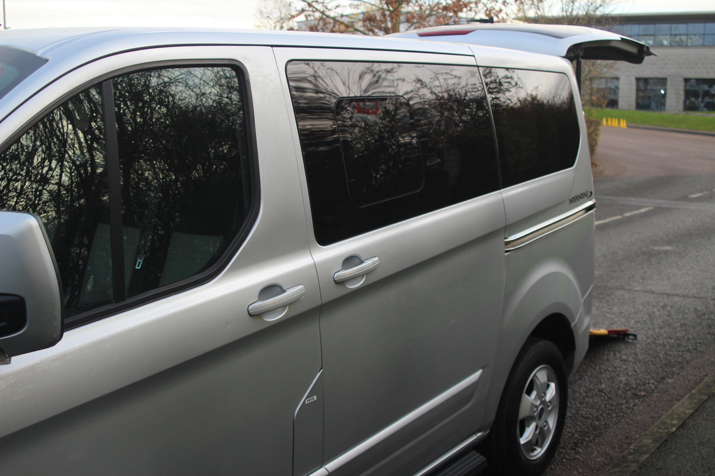 2017 FORD TRANSIT TOURNEO INDEPENDENCE 5 SEATER WHEELCHAIR ACCESSIBLE ALLIED WAV