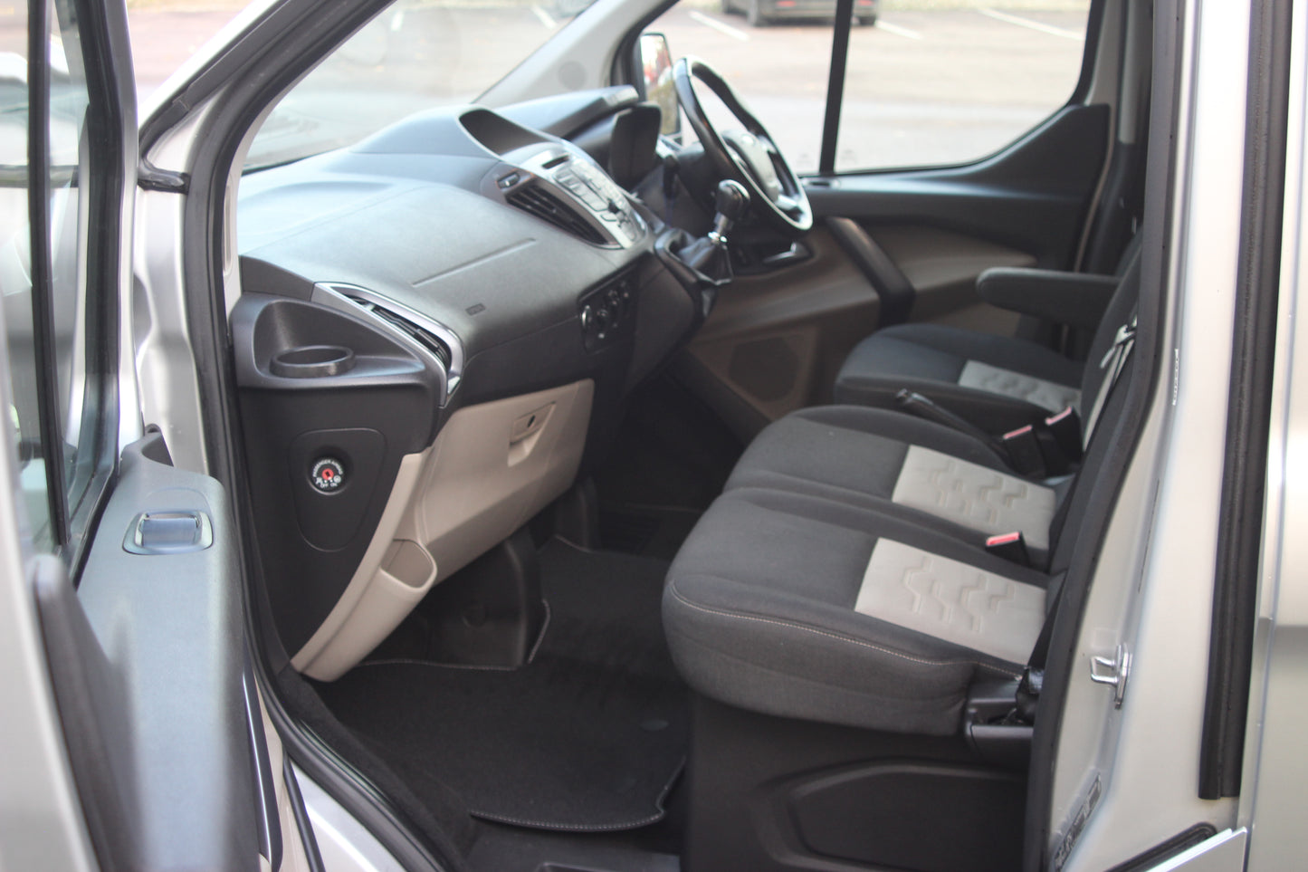 2017 FORD TRANSIT TOURNEO INDEPENDENCE 5 SEATER WHEELCHAIR ACCESSIBLE ALLIED WAV