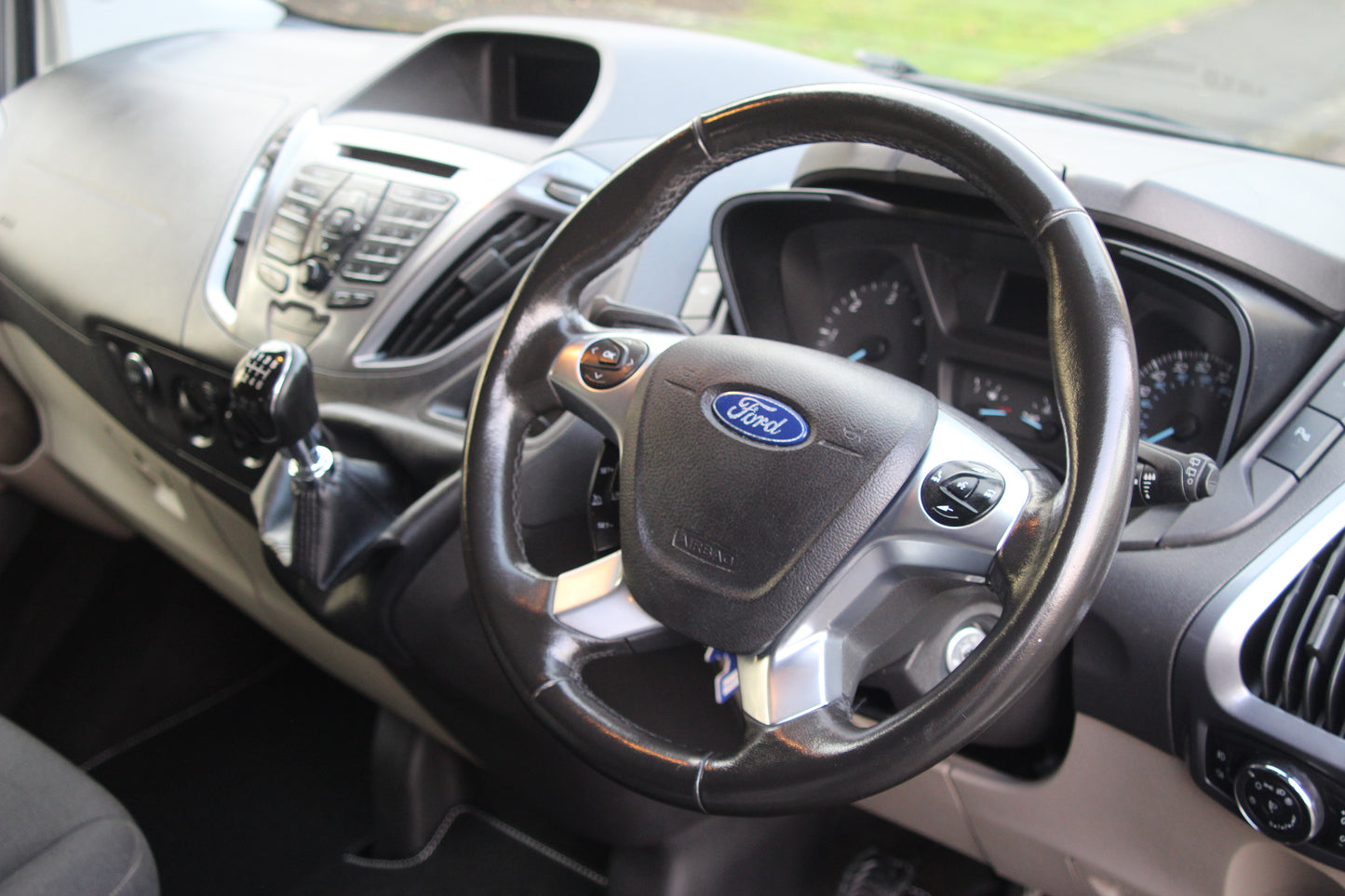 2017 FORD TRANSIT TOURNEO INDEPENDENCE 5 SEATER WHEELCHAIR ACCESSIBLE ALLIED WAV