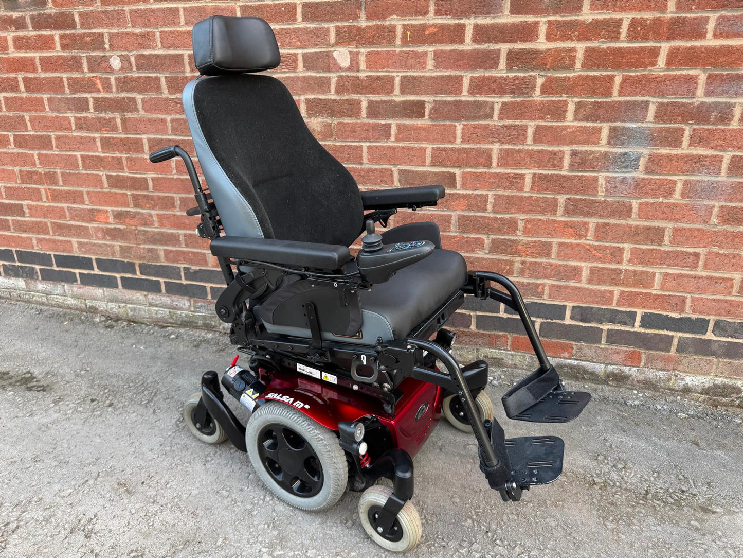 Quickie Salsa M2 6MPH Wheelchair Powerchair Refurbished