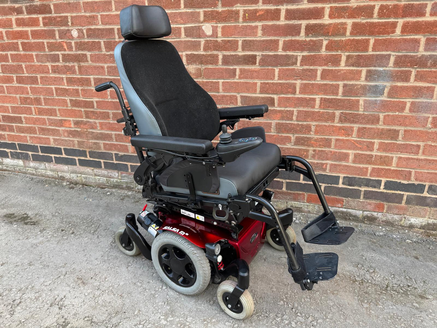 Quickie Salsa M2 6MPH Wheelchair Powerchair Refurbished