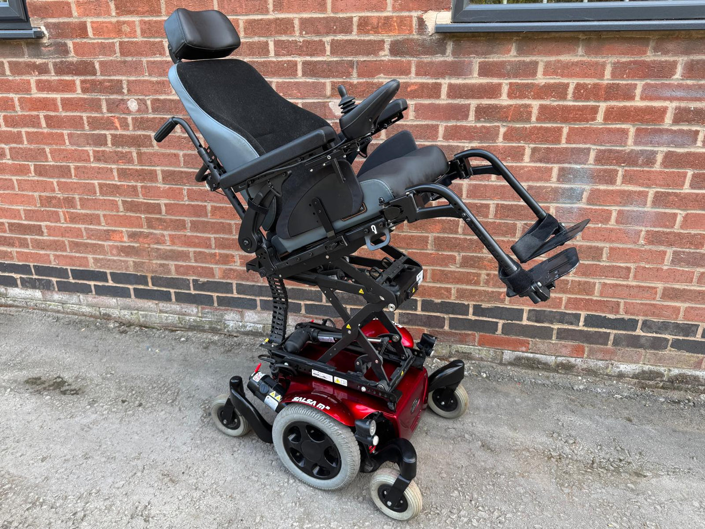 Quickie Salsa M2 6MPH Wheelchair Powerchair Refurbished