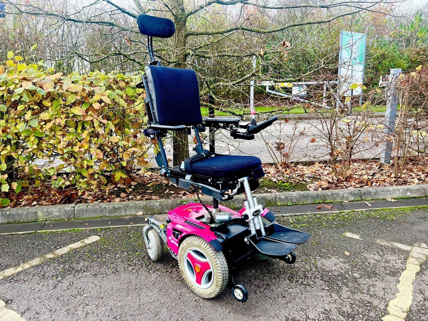 PERMOBIL K300 JUINOR/CHILDS USED SECOND HAND ELECTRIC WHEELCHAIR POWERCHAIR RISE TILT 4MPH