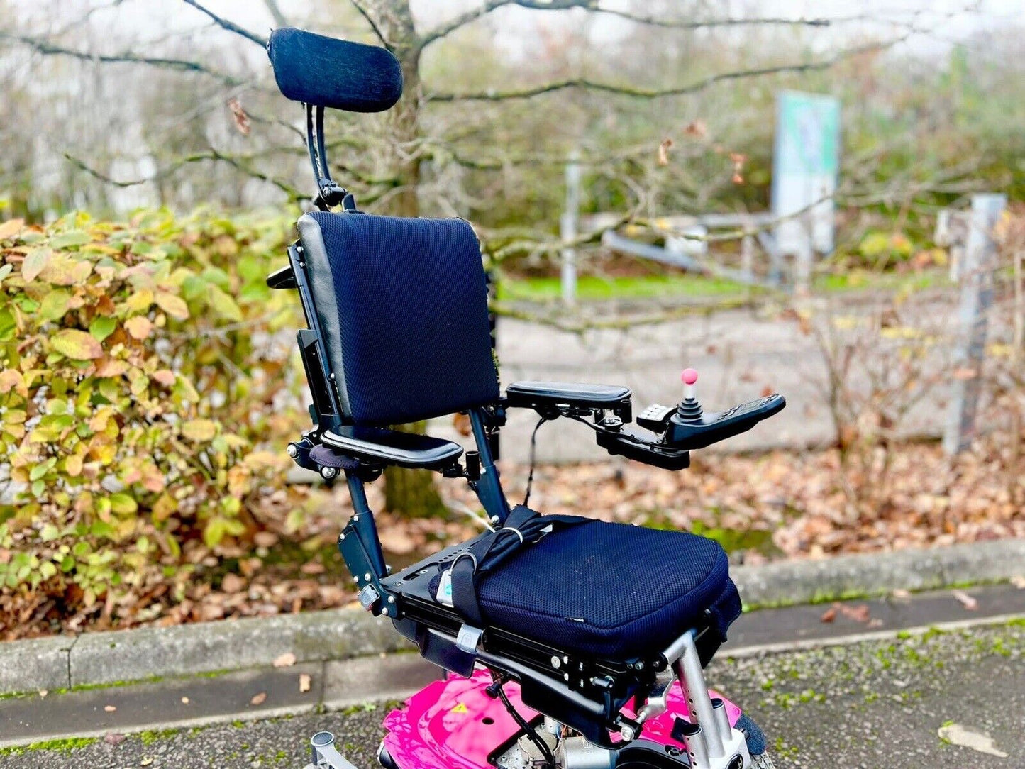 PERMOBIL K300 JUINOR/CHILDS USED SECOND HAND ELECTRIC WHEELCHAIR POWERCHAIR RISE TILT 4MPH